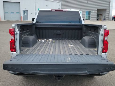 Used 2020 Chevrolet Silverado 1500 W/T w/ WT Value Package AWD/4WD image 13