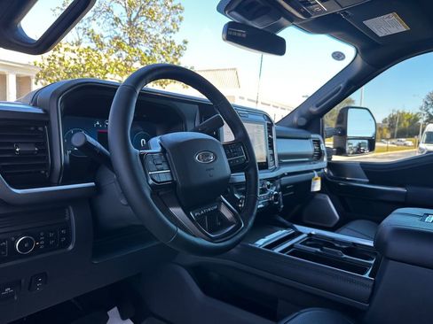 New 2026 Ford F250 Platinum image 60