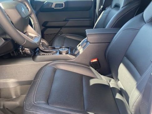 New 2025 Ford Bronco Badlands w/ Sasquatch Package image 19