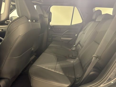 Used 2025 Toyota 4Runner TRD Off-Road Premium image 22