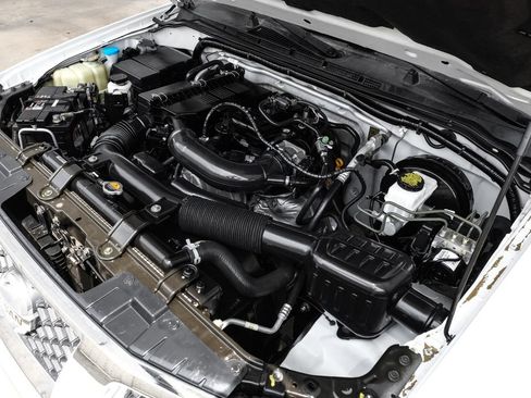 Used 2019 Nissan Frontier S RWD image 45