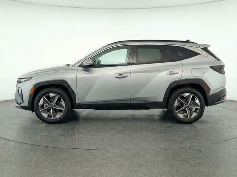 Used 2025 Hyundai Tucson SEL AWD/4WD image 5