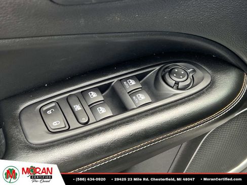 Used 2018 Jeep Compass Latitude w/ Popular Equipment Group AWD/4WD image 16