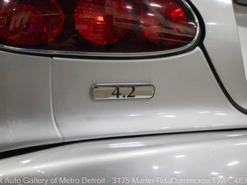 Used 2006 Jaguar XK8 Convertible RWD image 35