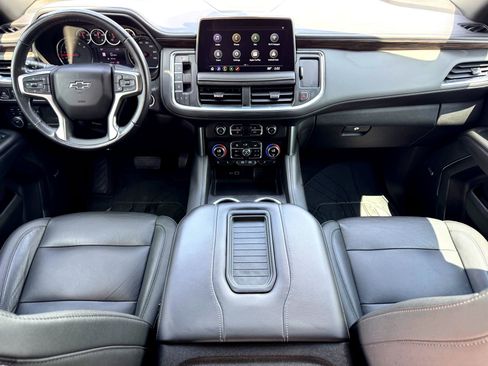 Used 2021 Chevrolet Tahoe Z71 w/ Rear Media and Nav Package AWD/4WD image 22
