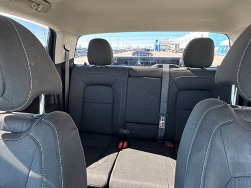 Used 2015 Chevrolet Colorado LT w/ LT Convenience Package image 28