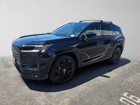 Used 2026 Toyota RAV4 XSE AWD/4WD image 7