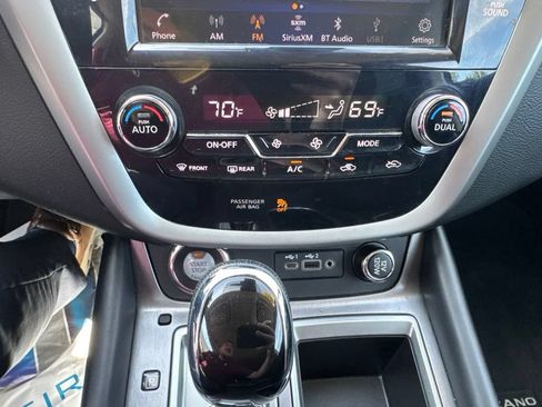 Used 2021 Nissan Murano SV w/ Cargo Package FWD image 16