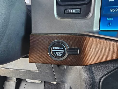 Used 2021 Ford Bronco Outer Banks AWD/4WD image 19
