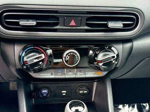 Certified 2023 Hyundai Kona SE AWD/4WD image 15