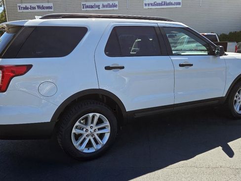 Used 2017 Ford Explorer 4WD image 7