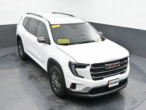 Used 2025 GMC Acadia Elevation FWD image 39