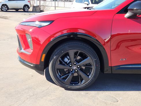 New 2026 Buick Envision Sport Touring image 9