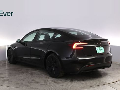 Used 2024 Tesla Model 3 Standard Range RWD image 17