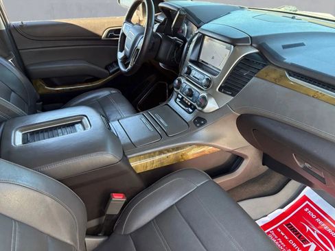Used 2017 GMC Yukon Denali w/ Open Road Package image 22