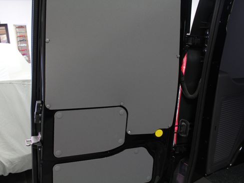 Used 2023 Ford Transit Connect XLT w/ Trailer Tow Package image 28