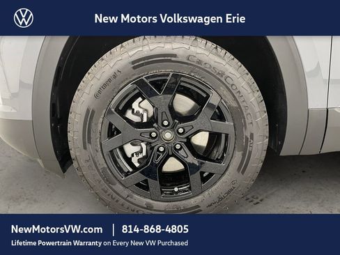 New 2026 Volkswagen Atlas Peak Edition AWD/4WD image 12