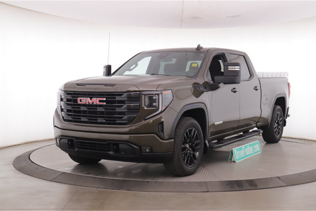 Used 2024 GMC Sierra 1500 Elevation AWD/4WD image 10