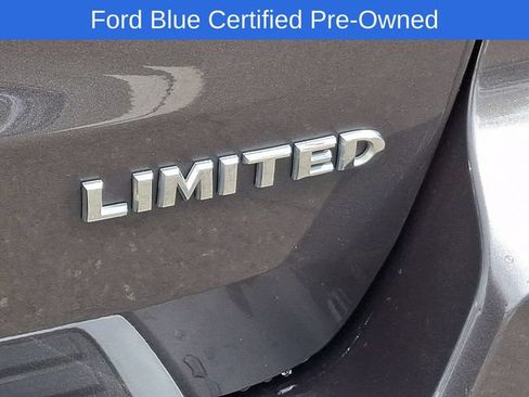 Used 2017 Jeep Grand Cherokee Limited w/ Luxury Group II AWD/4WD image 35