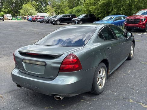 Used 2005 Pontiac Grand Prix GT w/ Leather Trim Package FWD image 9