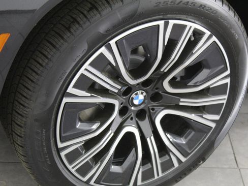 Used 2025 BMW X3 xDrive30i w/ Premium Package image 21