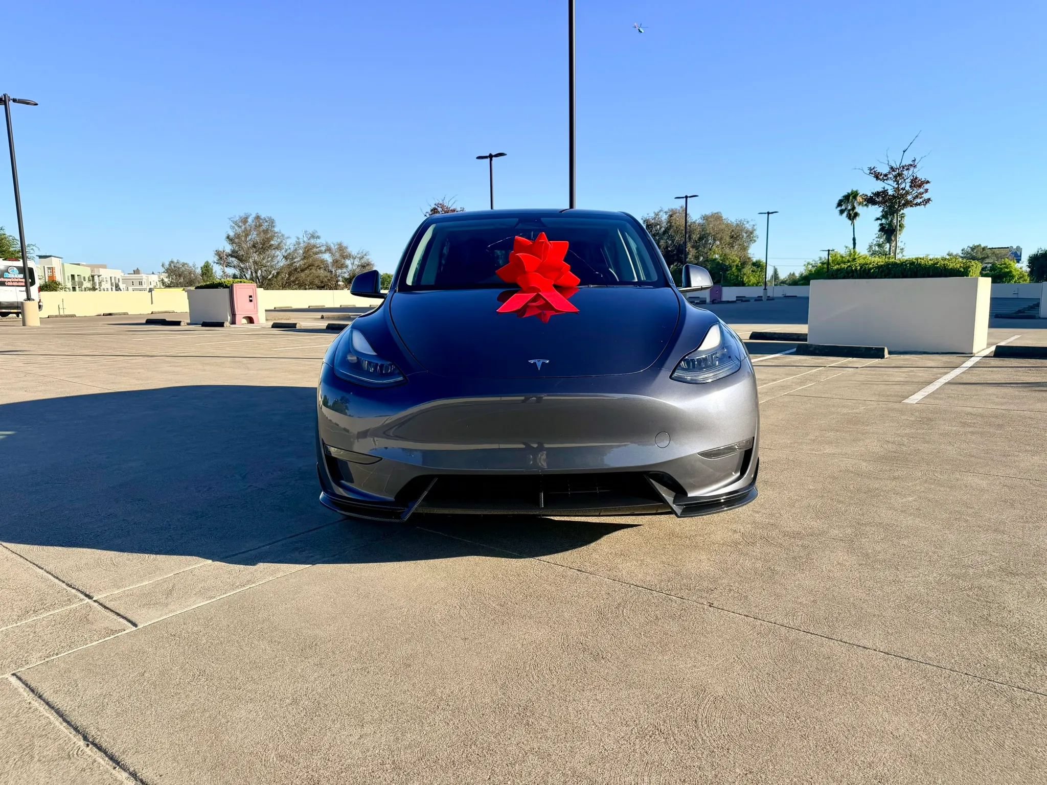 Used 2023 Tesla Model Y Long Range AWD/4WD image 3
