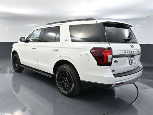 Used 2024 Ford Expedition Timberline image 9