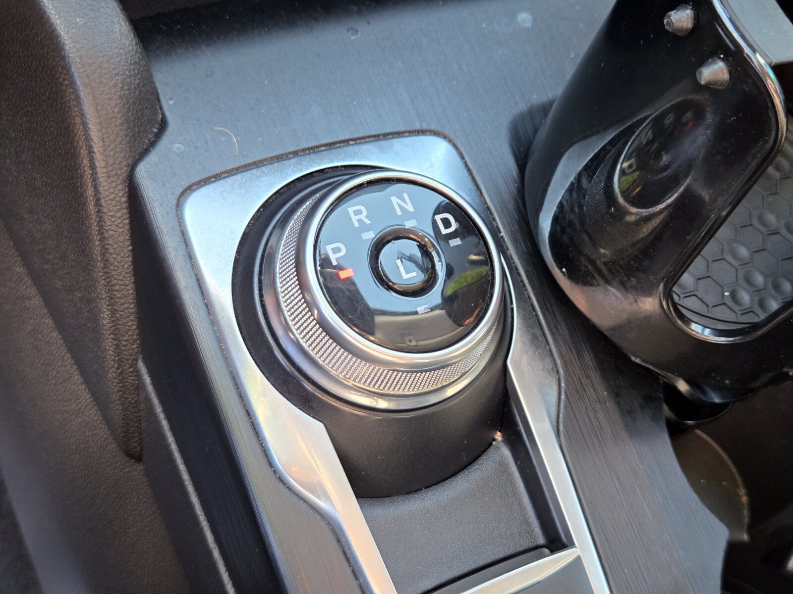 Certified 2023 Ford Escape SE FWD image 23
