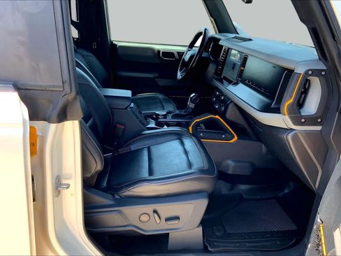 Used 2021 Ford Bronco Badlands AWD/4WD image 9