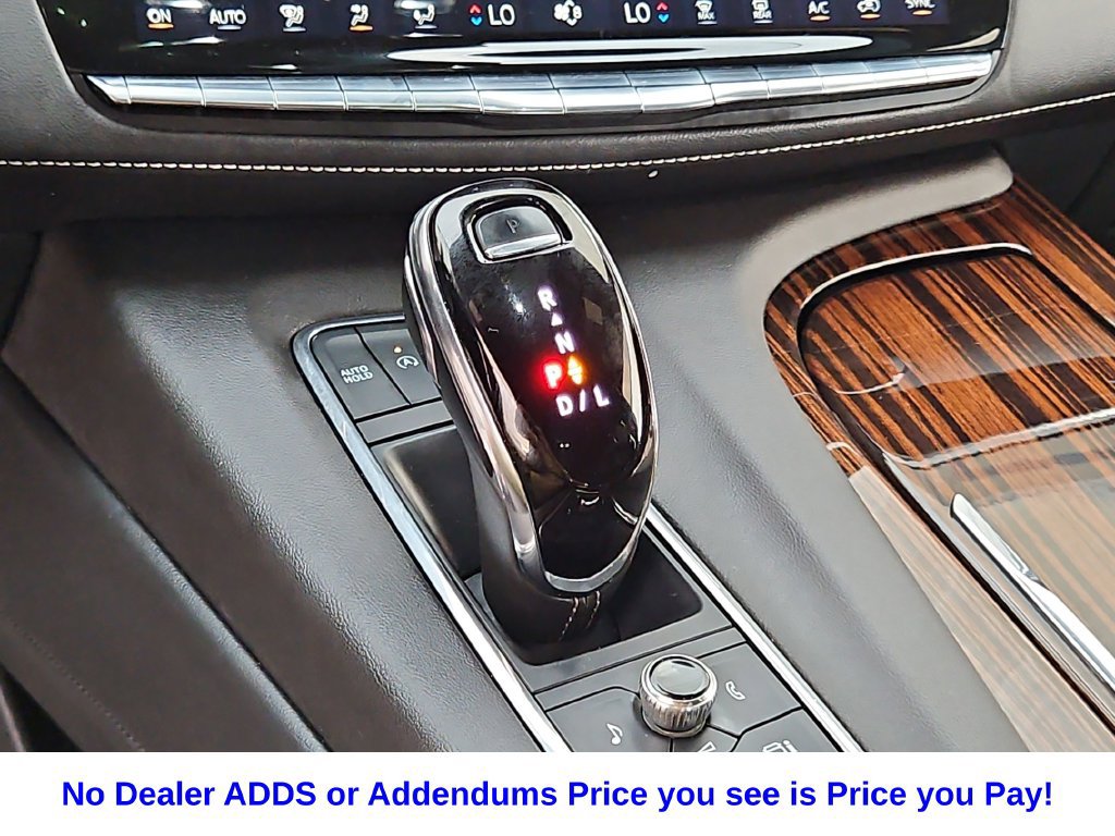 Used 2022 Cadillac Escalade Luxury AWD/4WD image 32