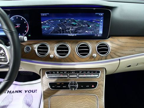 Used 2020 Mercedes-Benz E 350 4MATIC Sedan image 21