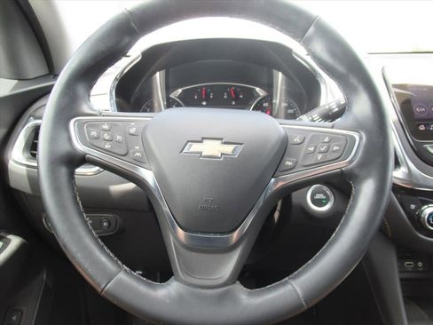 Used 2024 Chevrolet Equinox Premier FWD image 21