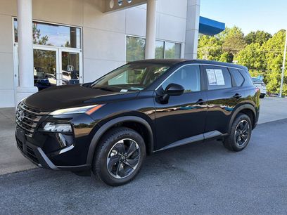 Used 2025 Nissan Rogue SV
