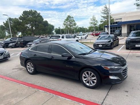 Used 2020 Chevrolet Malibu LT image 4
