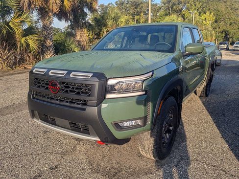 Used 2025 Nissan Frontier PRO-4X w/ Interior Protection Package AWD/4WD image 3