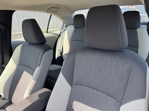 Used 2024 Toyota Corolla LE FWD image 10