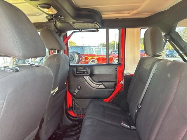 Used 2017 Jeep Wrangler Unlimited Sport AWD/4WD image 14