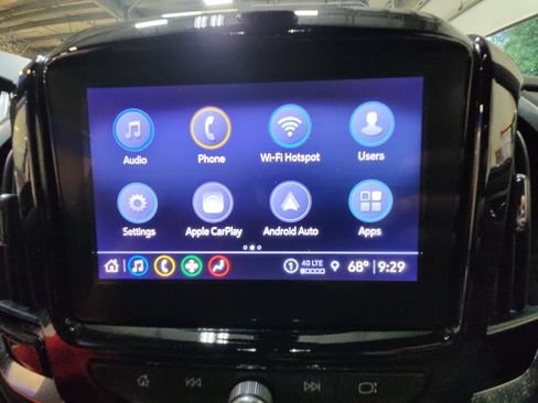Certified 2023 Chevrolet Traverse LT AWD/4WD image 18