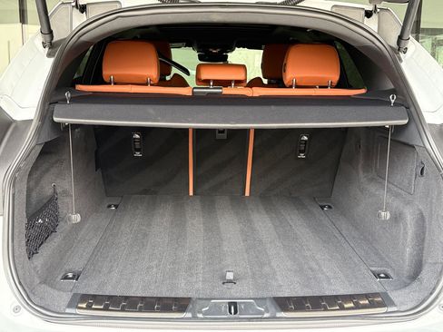 Used 2024 Jaguar F-PACE R-Dynamic S image 34