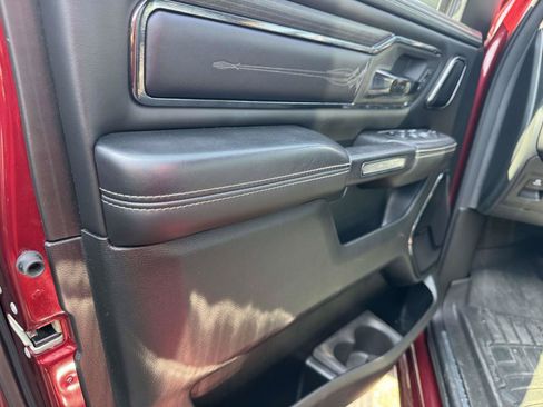 Used 2022 RAM 1500 Limited AWD/4WD image 16