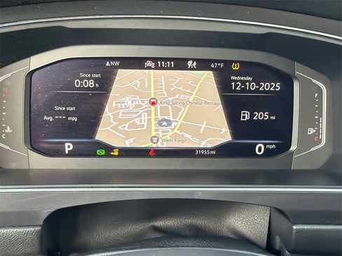 Used 2022 Volkswagen Tiguan SEL R-Line image 25