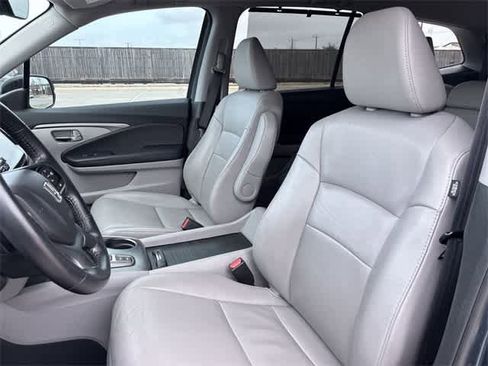 Used 2022 Honda Pilot Special Edition image 17