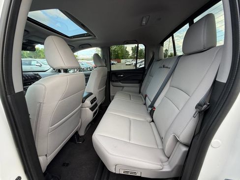 Used 2025 Honda Ridgeline RTL image 23