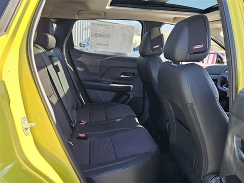 New 2026 Nissan Kicks SR image 14