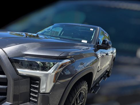 Used 2024 Toyota Tundra Limited image 4