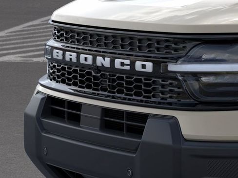 New 2025 Ford Bronco Sport Outer Banks w/ Outer Banks Tech Package+ AWD/4WD image 17