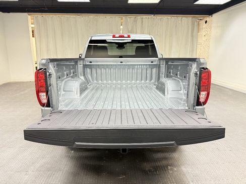 New 2026 GMC Sierra 1500 Pro w/ Pro Value Package image 5