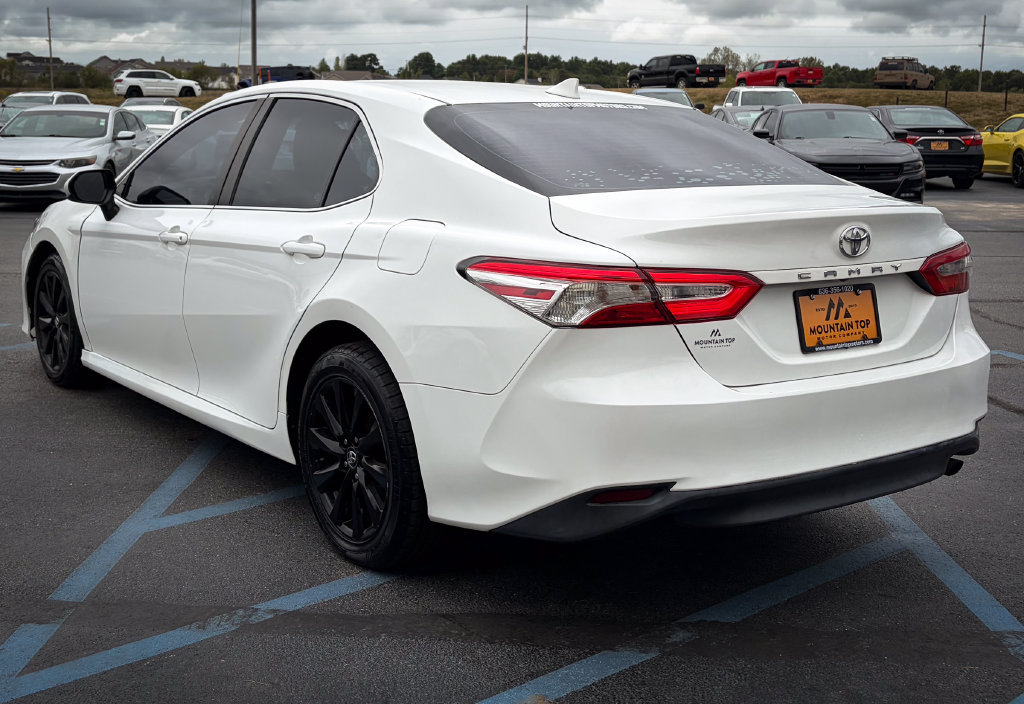 Used 2019 Toyota Camry LE FWD image 20