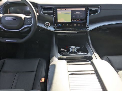 New 2026 Jeep Grand Wagoneer 4WD image 24