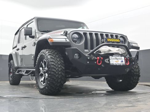 Used 2021 Jeep Wrangler Unlimited Rubicon w/ LED Lighting Group AWD/4WD image 25